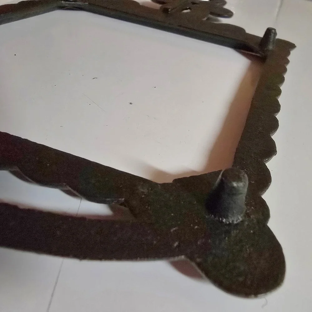 VTG Cast Iron Tile Trivet Hot Pad 